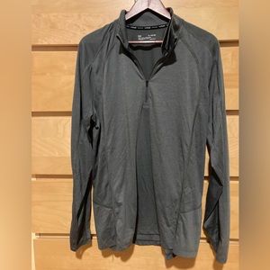 Under Armour Heatgear fitted quarter zip long sleeved running shirt XL